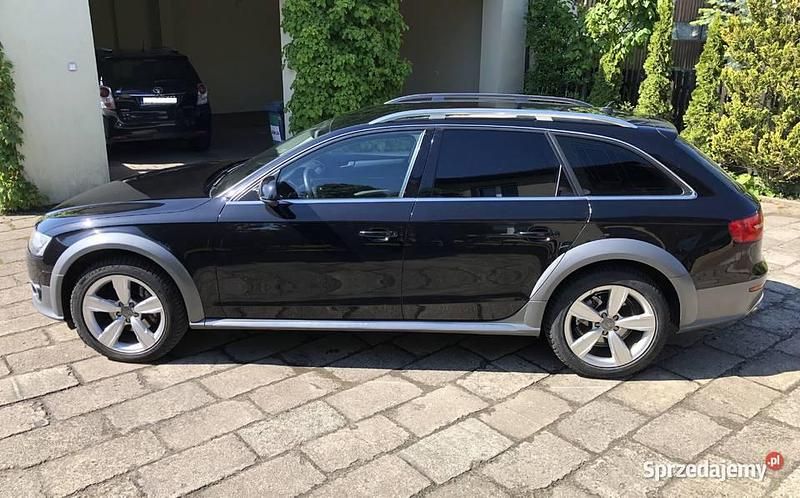 Czarny Używany 2014 Audi A4 Allroad Ambiente Kombi | 41 900 zł (Uczciwa cena) - Obraz 1/4