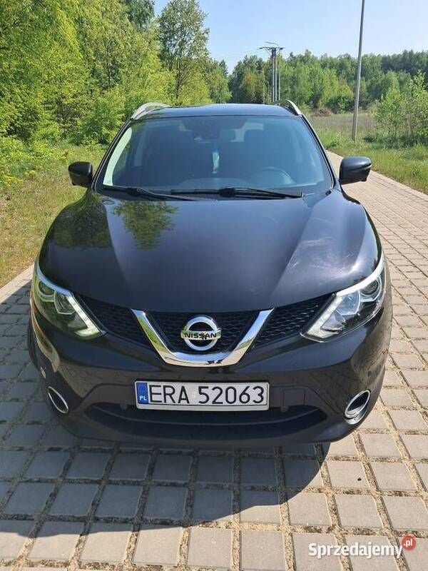 Czarny Używany 2016 Nissan Qashqai SUV | 44 000 zł (Super Cena) - Obraz 1/4