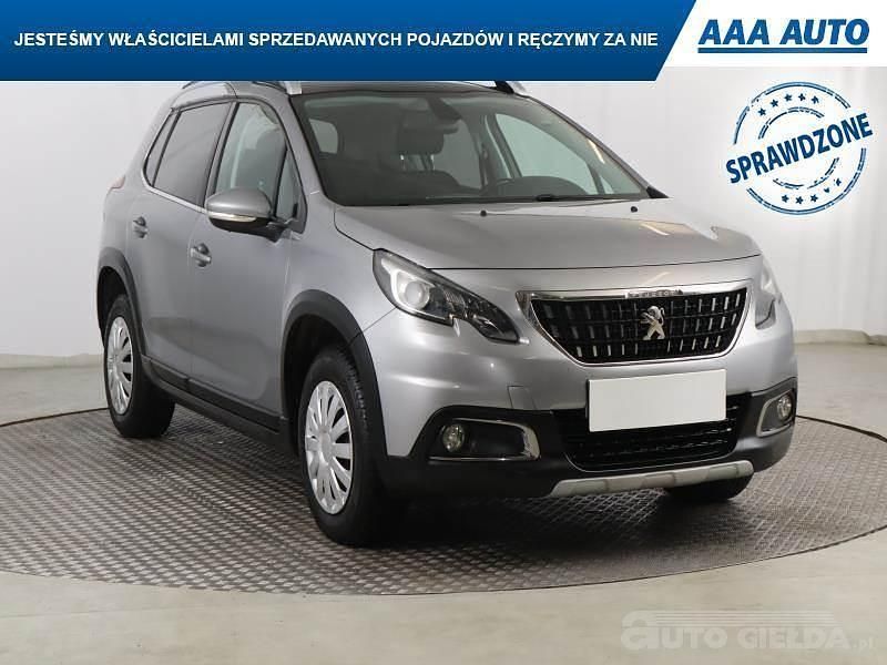 Używany Peugeot 2008 2017 Szary SUV