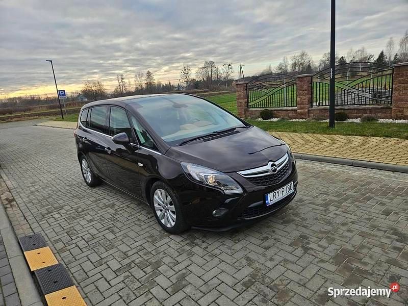 Używany 2012 Opel Zafira Minivan | 26 900 zł (Drogi) - Obraz 1/4