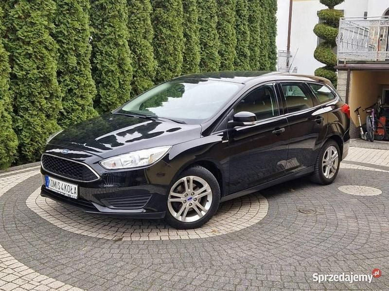 Czarny Używany 2016 Ford Focus Kombi | 25 900 zł (Dobra cena) - Obraz 1/4