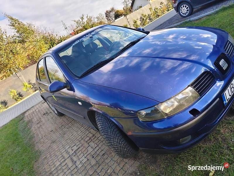 Granatowy Używany 2004 Seat Leon Sedan/Limuzyna | 5900 zł (Uczciwa cena) - Obraz 1/4