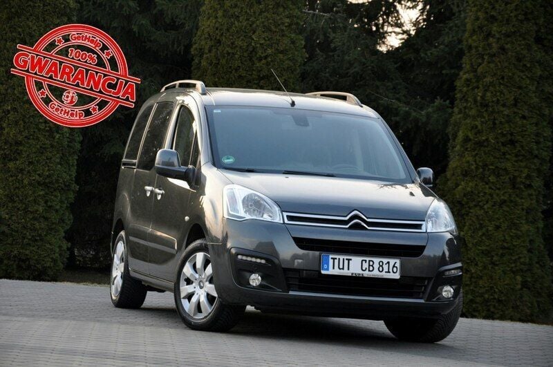 Szary Używany 2015 Citroën Berlingo Minivan | 35 900 zł (Uczciwa cena) - Obraz 1/4