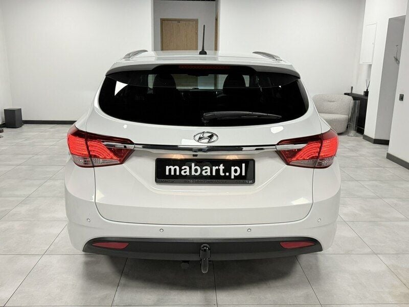 Używany Hyundai i40 136 KM (100 kW) 2014 Biały Kombi