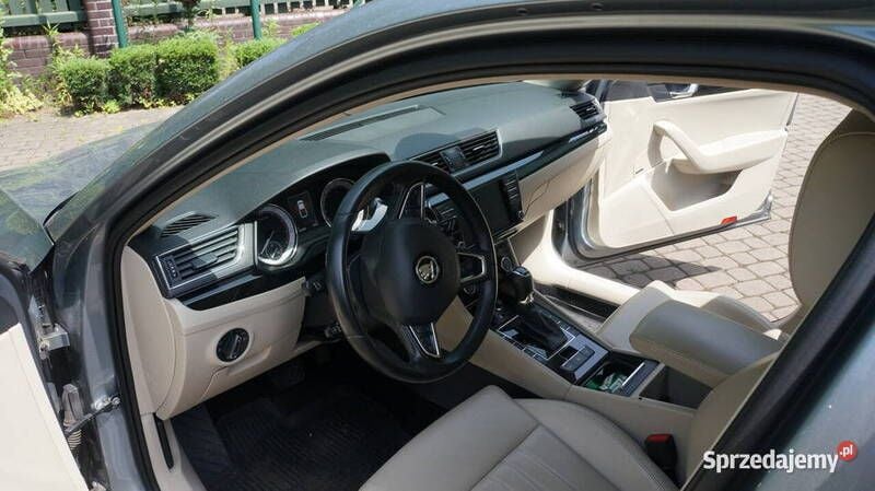 Używany Skoda Superb 280 KM (205 kW) 2016
