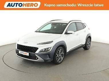 Używany Hyundai Kona 141 KM (103 kW) 2022 Biały SUV