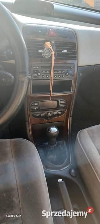 Używany Peugeot 307 2001 Fioletowy Hatchback