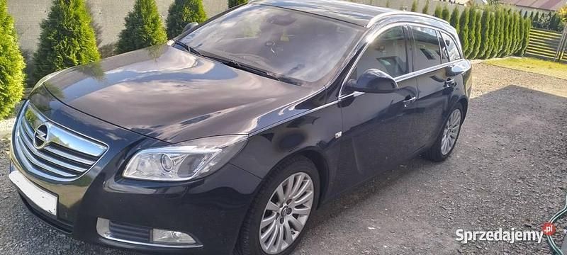 Używany 2010 Opel Insignia Sport Kombi | 15 500 zł (Uczciwa cena) - Obraz 1/4