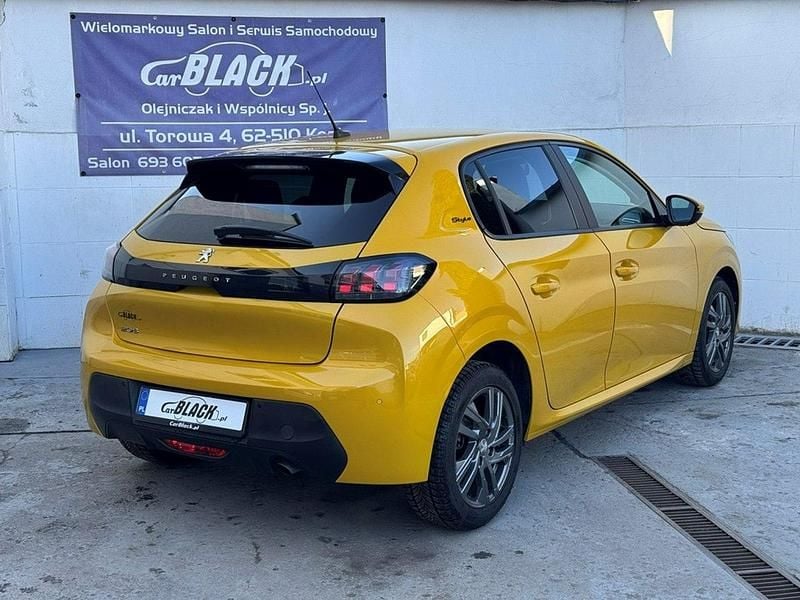 Używany Peugeot 208 100 KM (73 kW) 2021 Żółty Hatchback