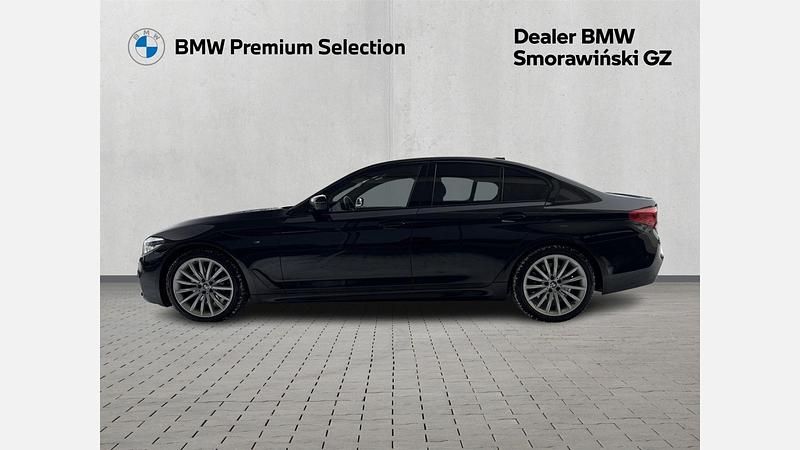 Używany BMW 530 Shadowline 252 KM (185 kW) 2020 Black sapphire metallic metalizowany Sedan/Limuzyna