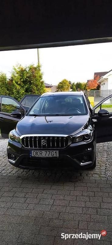 Używany Suzuki SX4 S-Cross 2018 Czarny SUV