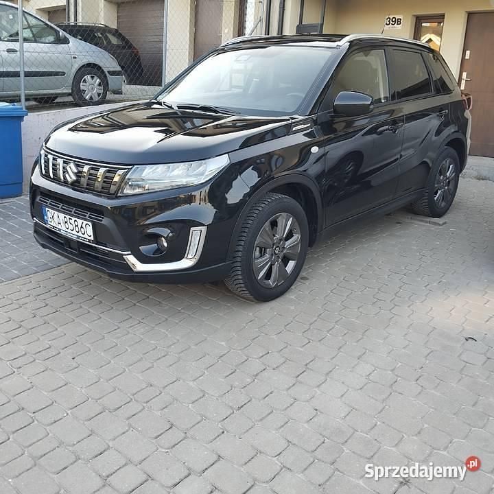 Używany 2024 Suzuki Vitara SUV | 85 900 zł - Obraz 1/4
