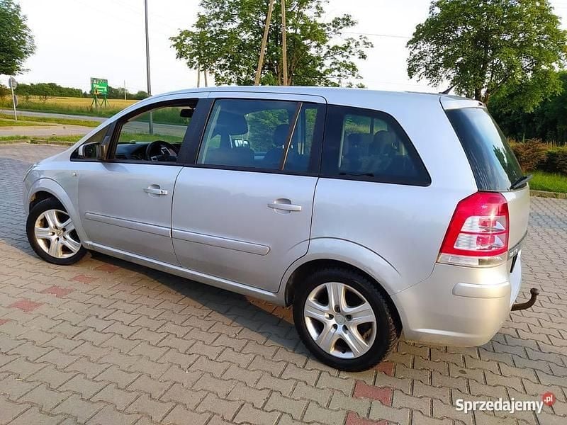 Używany Opel Zafira 116 KM (85 kW) 2009 Minivan