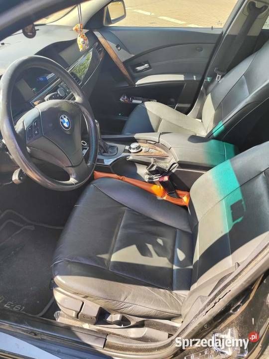 Używany BMW 530 2004 Czarny Kombi