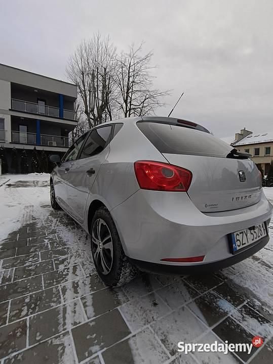Używany Seat Ibiza 2009 Srebrny Hatchback