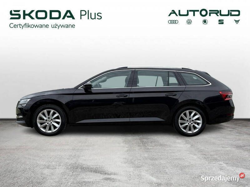 Czarny Używany 2020 Skoda Superb Ambition Kombi | 99 900 zł (Dość drogi) - Obraz 1/4