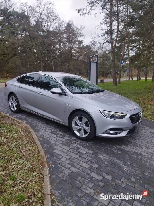 Srebrny Używany 2018 Opel Insignia Country Tourer Edition Sedan/Limuzyna | 49 999 zł (Super Cena) - Obraz 1/4