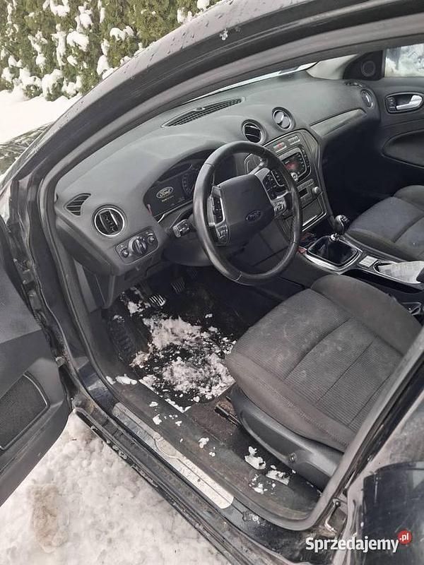 Używany Ford Mondeo Titanium 2008 Czarny Kombi