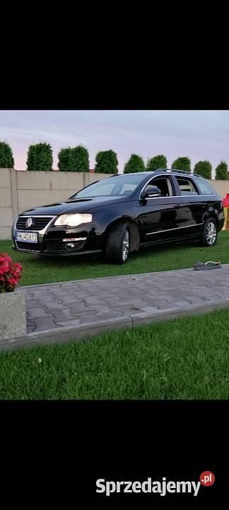 Czarny Używany 2007 VW Passat Kombi | 11 999 zł (Uczciwa cena) - Obraz 1/4