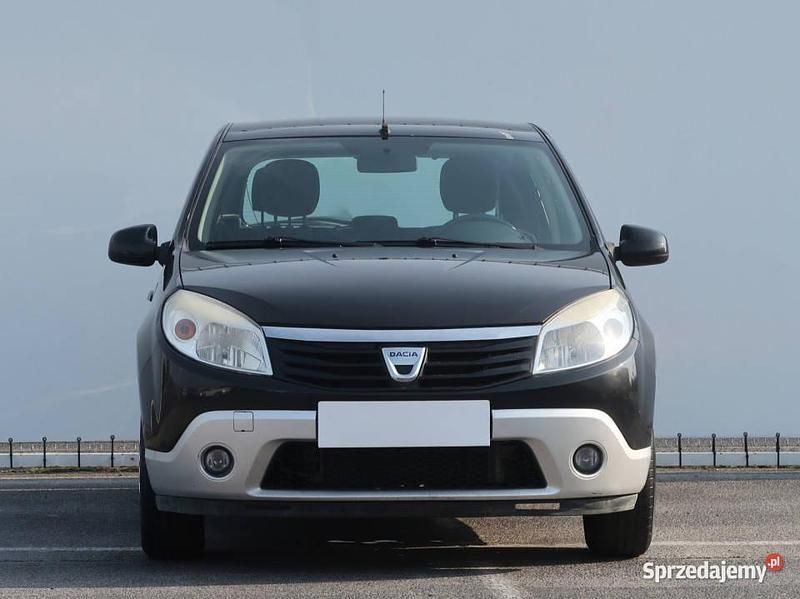 Czarny Używany 2011 Dacia Sandero Hatchback | 7999 zł - Obraz 1/4