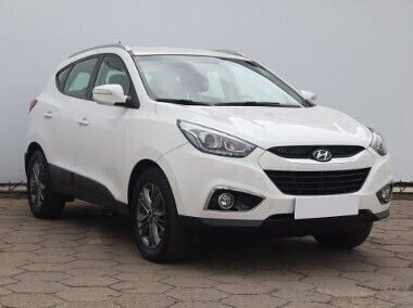 Biały Używany 2015 Hyundai ix35 SUV | 48 999 zł (Uczciwa cena) - Obraz 1/4