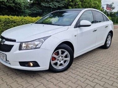 Inny kolor Używany 2011 Chevrolet Cruze Sedan/Limuzyna | 18 500 zł (Uczciwa cena) - Obraz 1/4