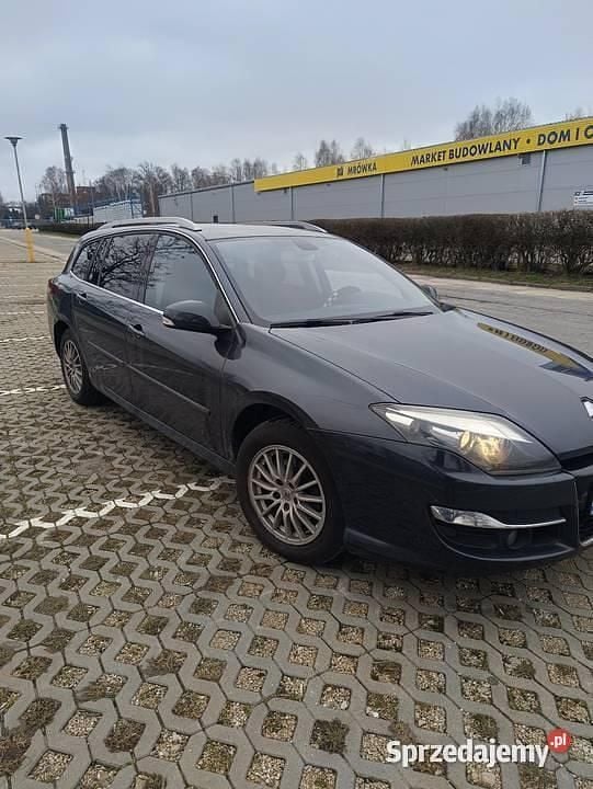 Grafitowy Używany 2011 Renault Laguna III Kombi | 17 900 zł (Uczciwa cena) - Obraz 1/4