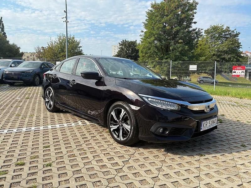 Czarny Używany 2018 Honda Civic Elegance Sedan/Limuzyna | 65 700 zł (Dobra cena) - Obraz 1/4
