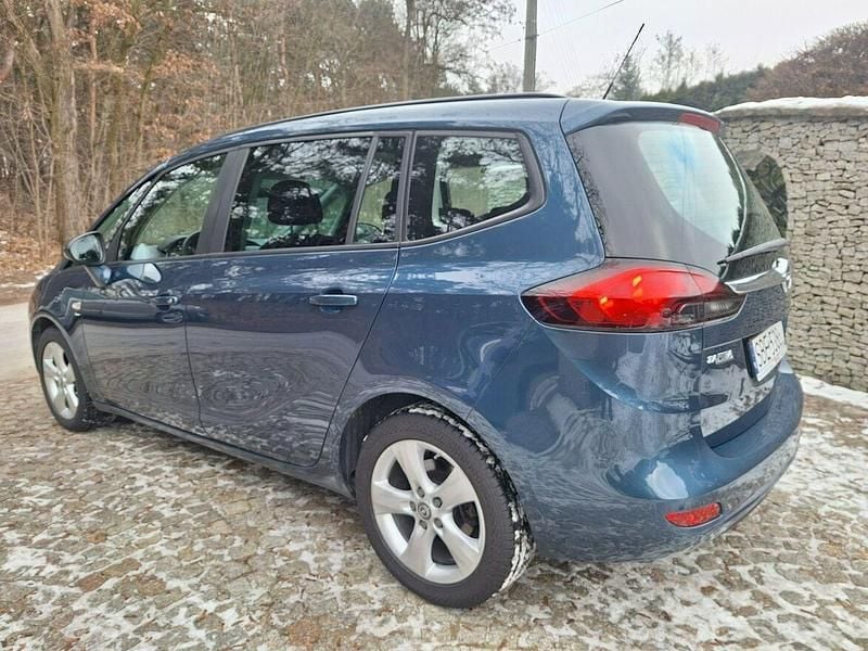 Używany Opel Zafira drive 120 KM (88 kW) 2015 Niebieski Minivan