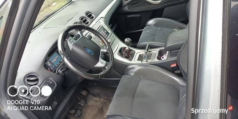 Używany 2006 Ford S-MAX S Minivan | 32 000 zł - Obraz 1/4