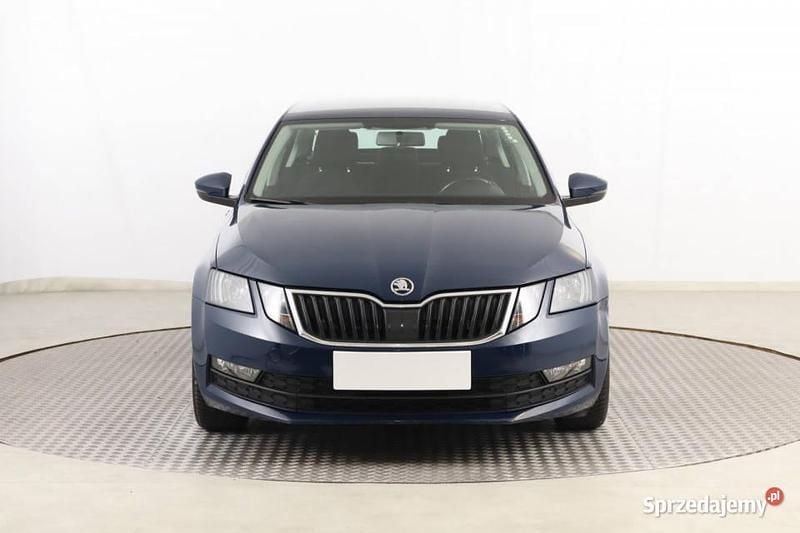 Niebieski Używany 2017 Skoda Octavia Hatchback | 39 999 zł (Uczciwa cena) - Obraz 1/4