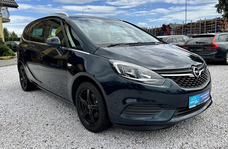 Używany Opel Zafira 136 KM (100 kW) 2017 Granatowy Minivan