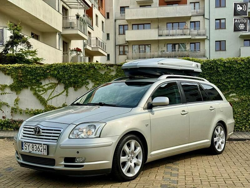 Szary Używany 2004 Toyota Avensis Kombi | 14 500 zł - Obraz 1/4