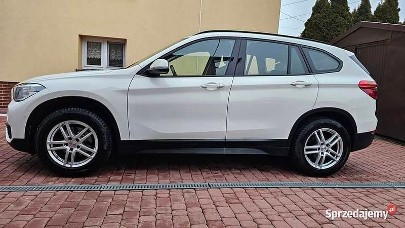Używany BMW X1 xLine 2019 Biały SUV