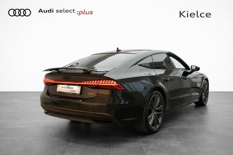 Używany Audi A7 Sportback Ambiente 286 KM (210 kW) 2025 Czarny Hatchback
