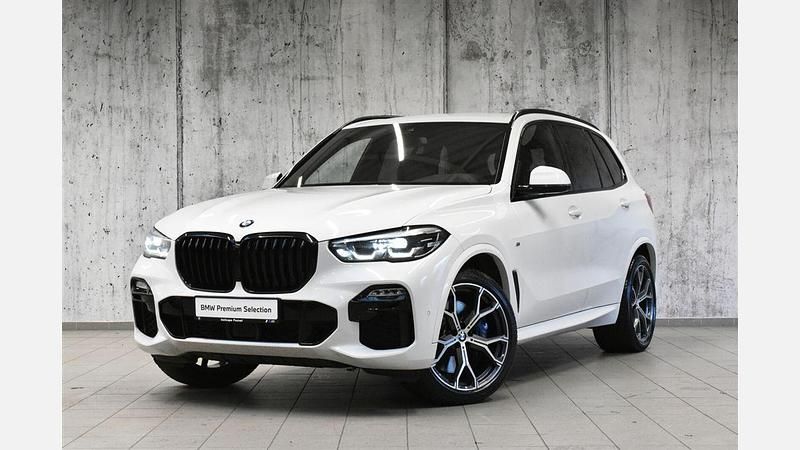 Alpine white 3 Używany 2020 BMW X5 Shadowline SUV | 259 800 zł (Dość drogi) - Obraz 1/3