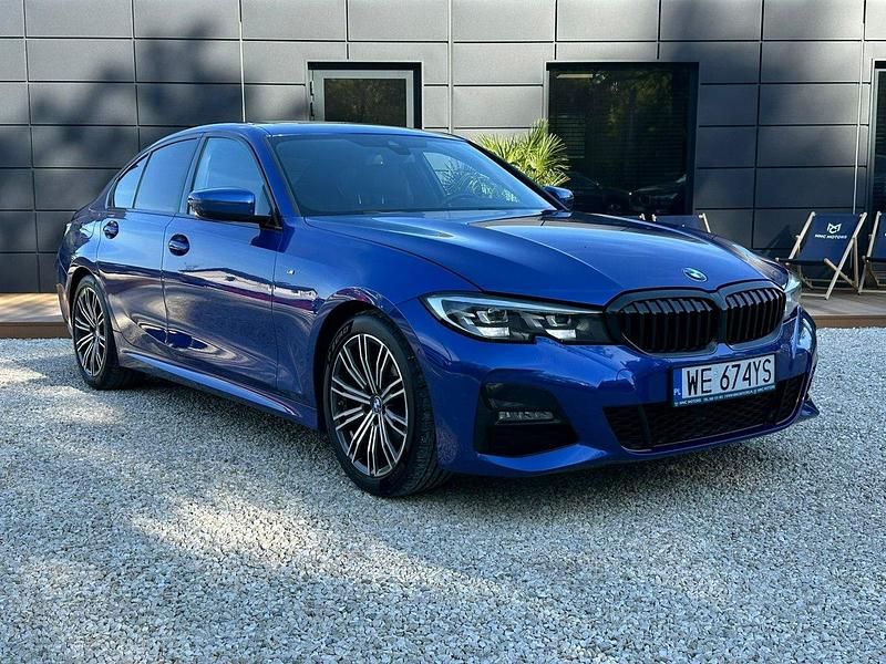 Niebieski (metalik) Używany 2020 BMW 320 Sedan/Limuzyna | 129 900 zł (Drogi) - Obraz 1/3