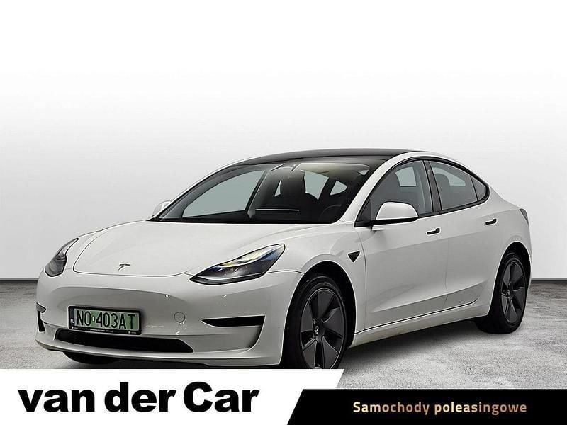 Biały Używany 2023 Tesla Model 3 Standard Range Plus Sedan/Limuzyna | 156 900 zł - Obraz 1/4