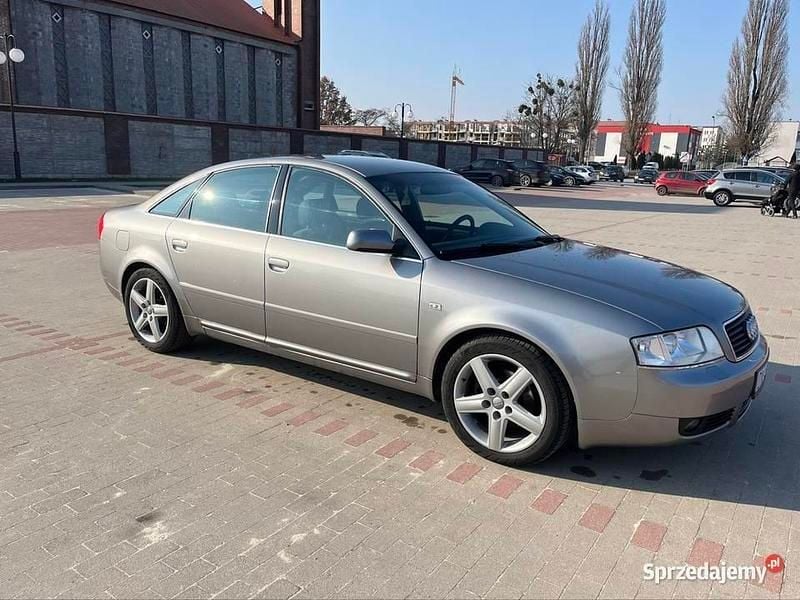 Złoty Używany 2003 Audi A6 S-Line Sedan/Limuzyna | 17 900 zł - Obraz 1/4