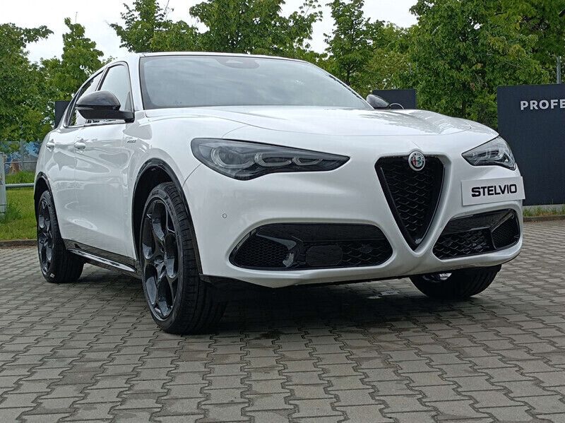 Lakier pastelowy biały alfa white Nowe 2025 Alfa Romeo Stelvio Veloce SUV | 244 100 zł - Obraz 1/4