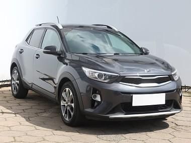 Szary Używany 2018 Kia Stonic SUV | 56 499 zł (Dość drogi) - Obraz 1/4
