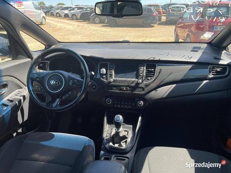 Używany Kia Carens Premium 2018 Czarny Minivan