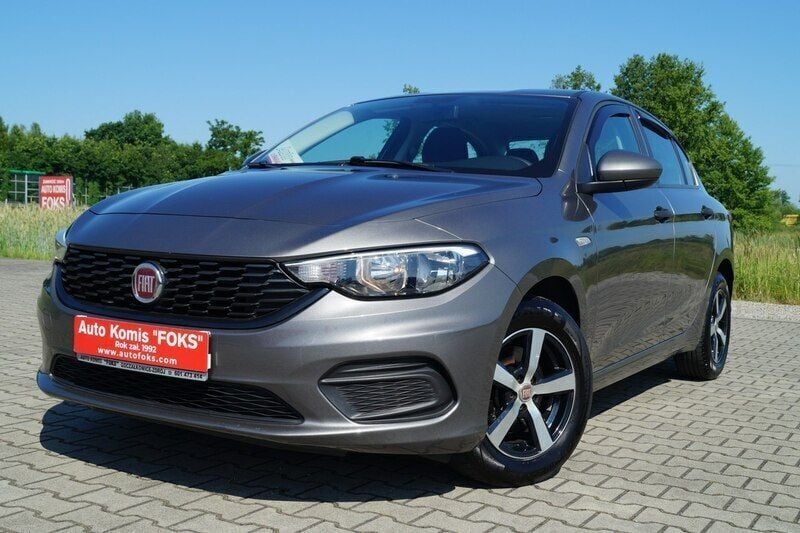Szary Używany 2018 Fiat Tipo Sedan/Limuzyna | 34 900 zł (Uczciwa cena) - Obraz 1/4