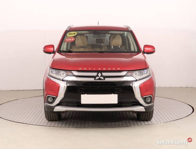 Czerwony Używany 2015 Mitsubishi Outlander SUV | 55 999 zł (Uczciwa cena) - Obraz 1/4