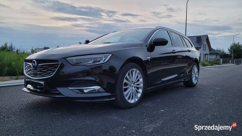 Używany Opel Insignia OPC 2018 Czarny Kombi