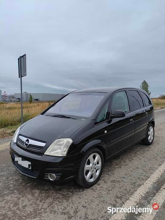 Czarny Używany 2009 Opel Meriva Minivan | 4500 zł (Dobra cena) - Obraz 1/4