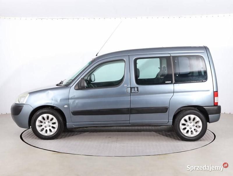 Używany Citroën Berlingo 2006 Srebrny Minivan
