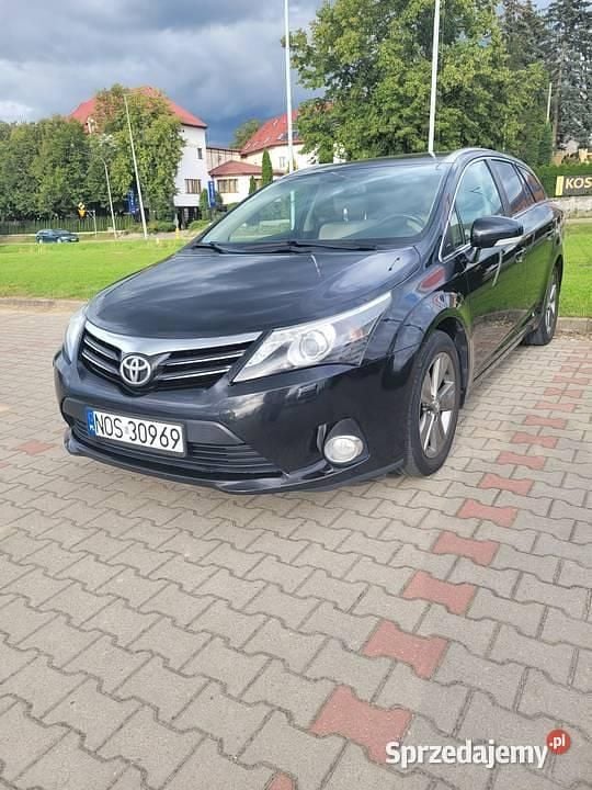 Czarny Używany 2014 Toyota Avensis T2 Kombi | 38 000 zł (Uczciwa cena) - Obraz 1/4