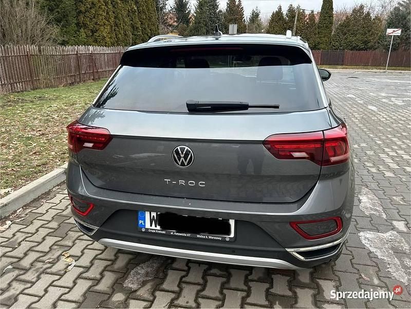 Używany VW T-Roc 150 KM (110 kW) 2023 Szary SUV