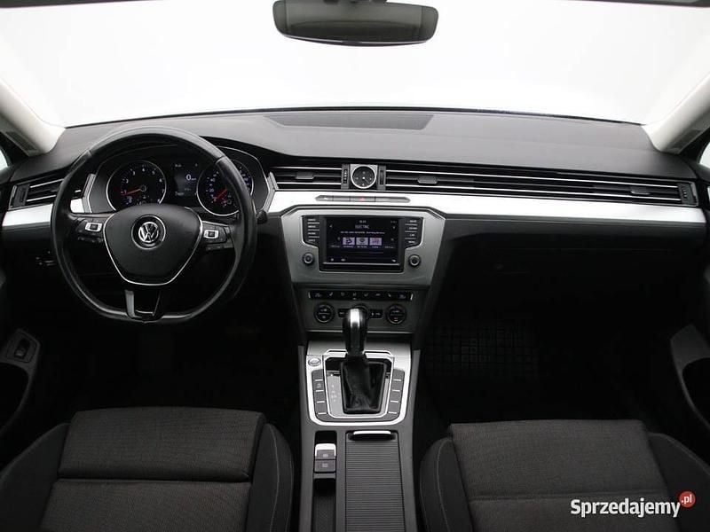 Brązowy Używany 2017 VW Passat Comfortline Kombi | 50 499 zł - Obraz 1/4